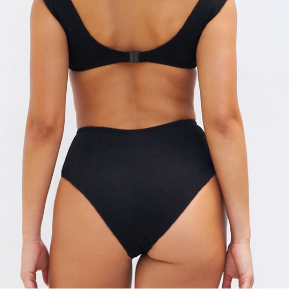Tropic of C South Pacific Bottom in Black Texture